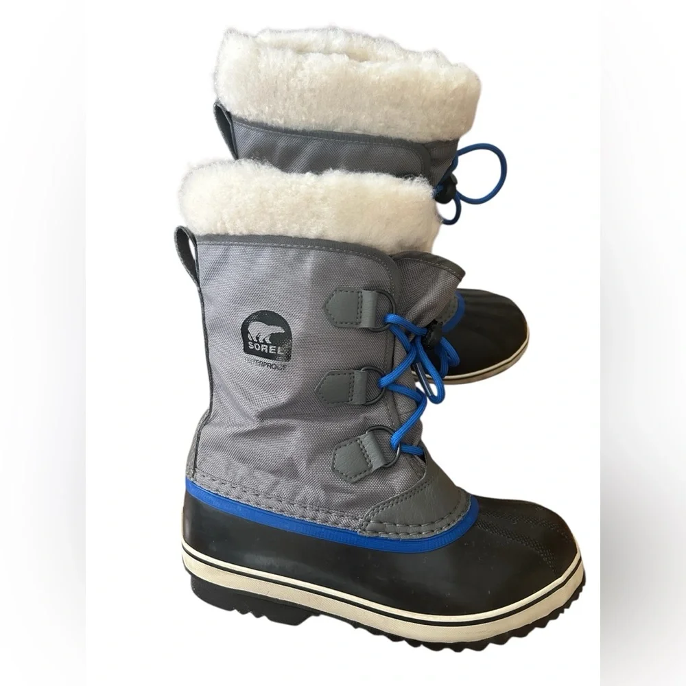 Sorel Youth Gray Waterproof Winter Snow Boots Faux Fur Lined Size 4